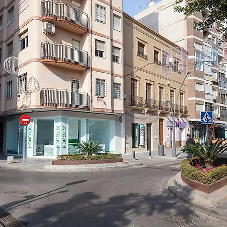 Click Apartment *