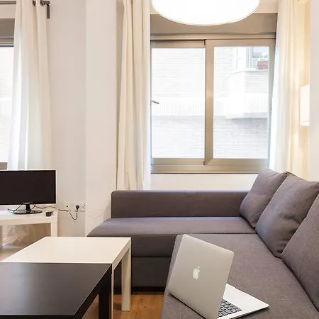 Click Apartment